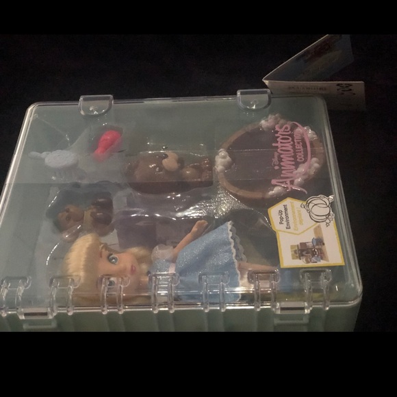 Disney Animators Cinderella - Picture 3 of 3